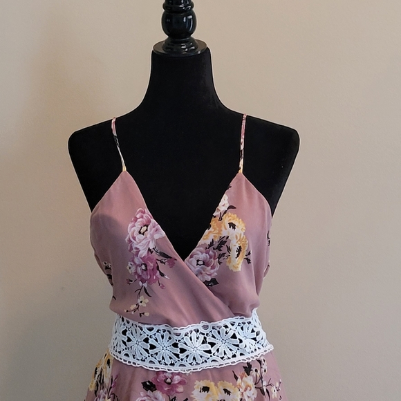 Summer Romper - Picture 2 of 3